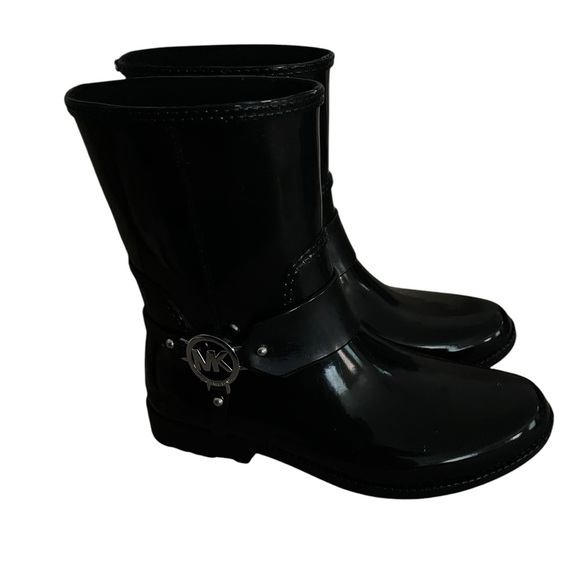 Michael Kors Rain Black Boots Size 7 - Picture 3 of 6
